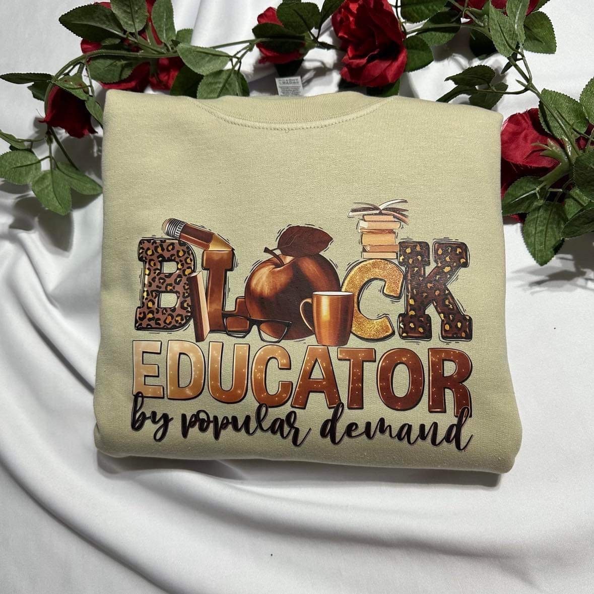 Book Lovers Clothing, Teacher Sweatshirt with Cute Pencils Design, Personalized Gift for Teachers, Apple Pencil Book trendy Gift for mom